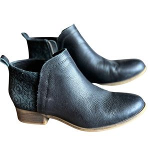 TOMS Black Leather Suede Deia Booties